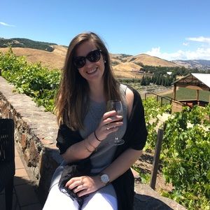 Meet your Posher, Jessica